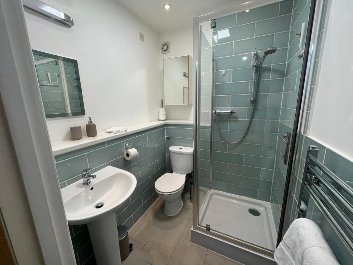 Апартаменты Modern Flat Near Transports