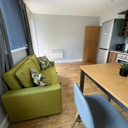 London Modern Flat Near Transports Apartment Exterior photo