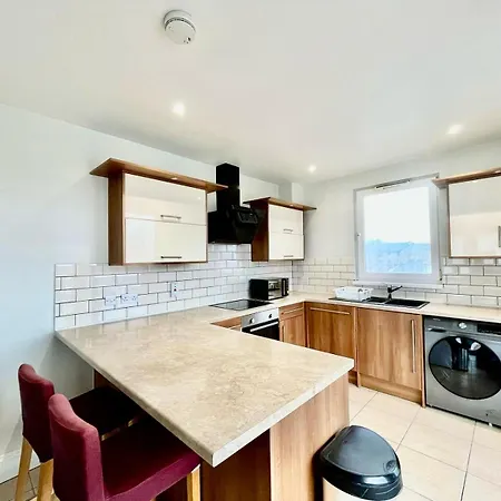London Modern Flat Near Transports Apartment Exterior photo