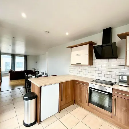 London Modern Flat Near Transports Apartment Exterior photo